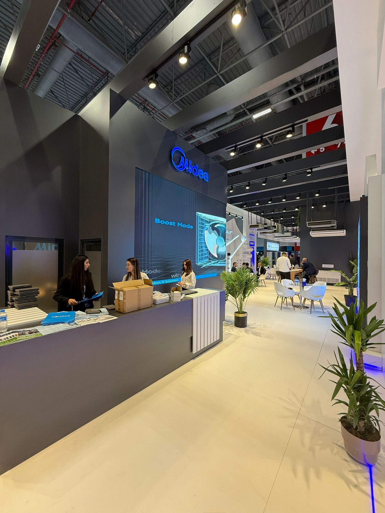 12 m2 18 m2 ve 24 m2 fuar standı ölçüleri karşılaştırması